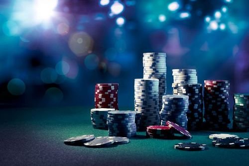 Antarmuka aplikasi mobile mahyong288 menampilkan permainan live dealer dan sportsbook